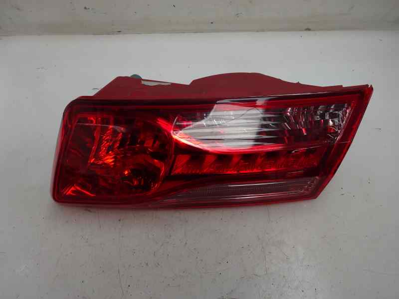 PILOTO TRASERO DERECHO INTERIOR RENAULT LAGUNA 2.0 DCI FAP MT 150CV