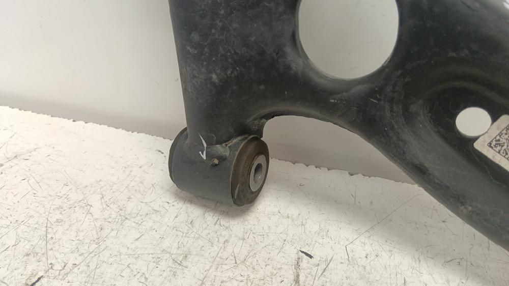BRAZO SUSPENSION INFERIOR DELANTERO DERECHO KIA CEED 1.6 CRDI DCT 136CV