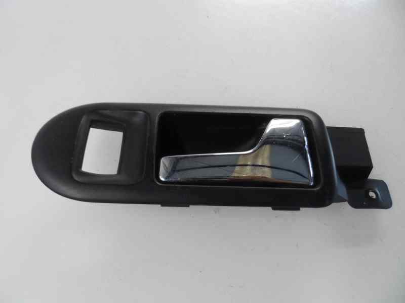 MANETA INTERIOR DELANTERA DERECHA VOLKSWAGEN PASSAT 1.9 TDI 6MT 130CV