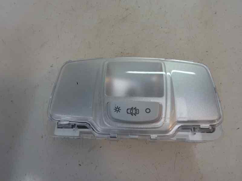 LUZ INTERIOR PEUGEOT 208 1.2 VTI MT 82CV