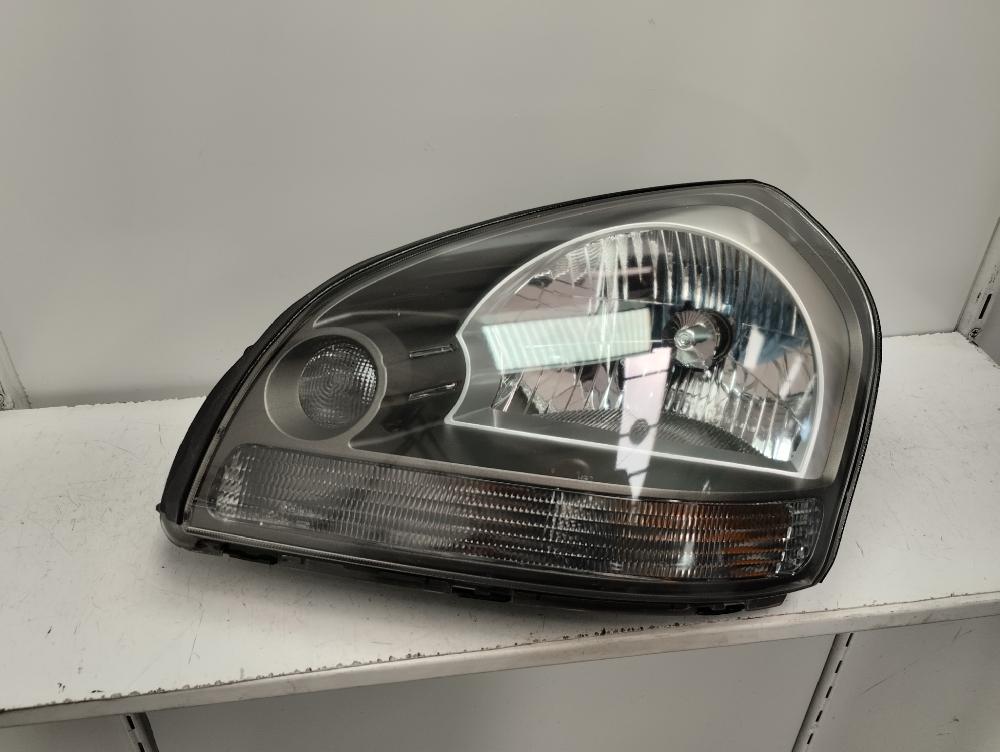 FARO IZQUIERDO HYUNDAI TUCSON 2.0 CRDI MT 2WD 140CV | 103KW