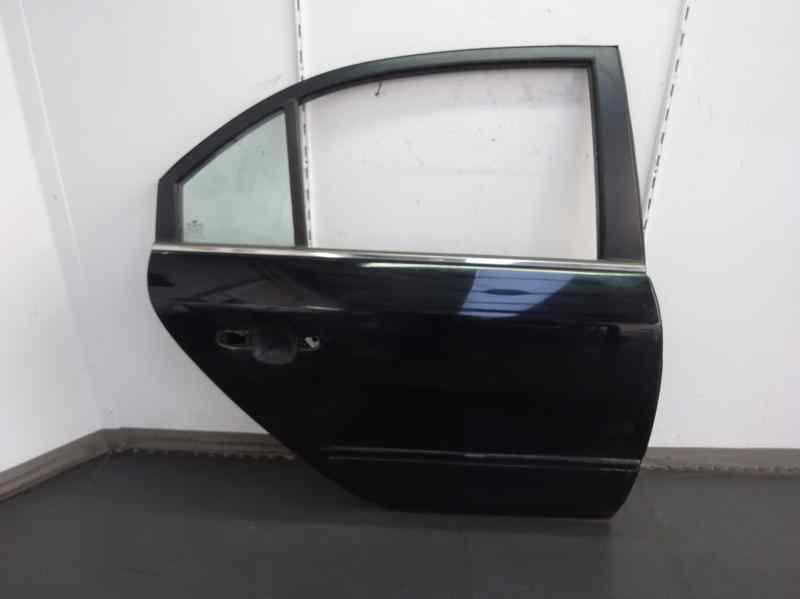 PUERTA TRASERA DERECHA HYUNDAI SONATA 2.4 MT 162CV