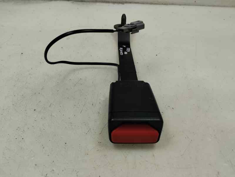 ANCLAJE CINTURON DELANTERO DERECHO RENAULT CLIO 2018 0.9 TSE MT 90CV