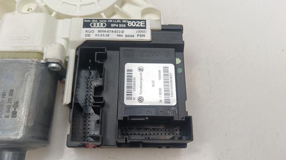 MOTOR ELEVALUNAS TRASERO DERECHO AUDI A3 2.0 TDI S-TRONIC 140CV