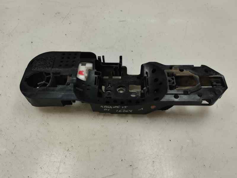 SOPORTE MANETA EXTERIOR DELANTERA IZQUIERDA RENAULT MEGANE 2015 1.2 TCE MT 115CV