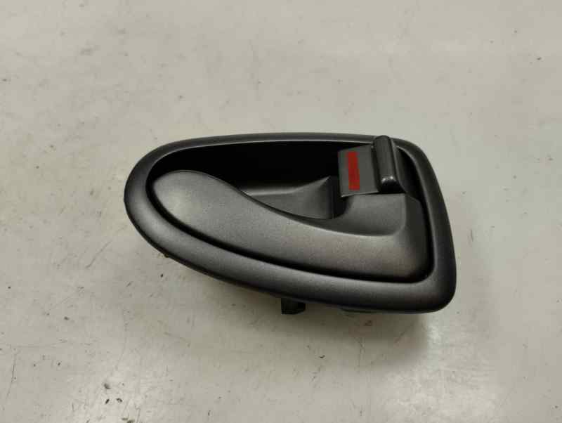 MANETA INTERIOR TRASERA DERECHA HYUNDAI ACCENT 1.3 MT 86CV | 63KW