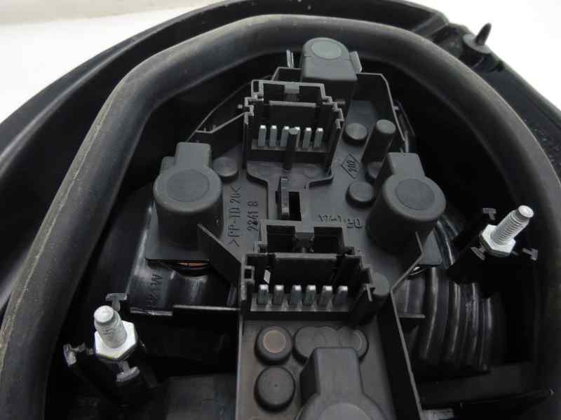 PILOTO TRASERO IZQUIERDO RENAULT SCENIC 1.9 DCI MT 102CV