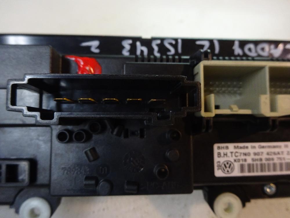 MANDO CALEFACCION AIRE ACONDICIONADO VOLKSWAGEN CADDY 1.6 TDI 5 MT 102CV
