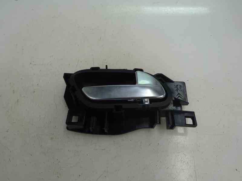 MANETA INTERIOR DELANTERA DERECHA PEUGEOT 208 1.6 MT 75CV | 55KW