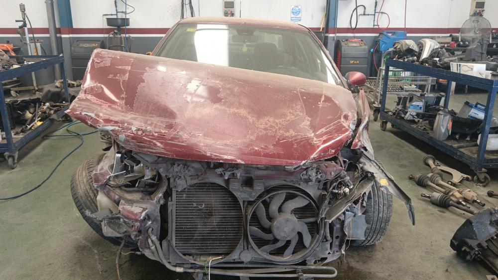 PEUGEOT 406 1999 2.0 HDI MT 110CV