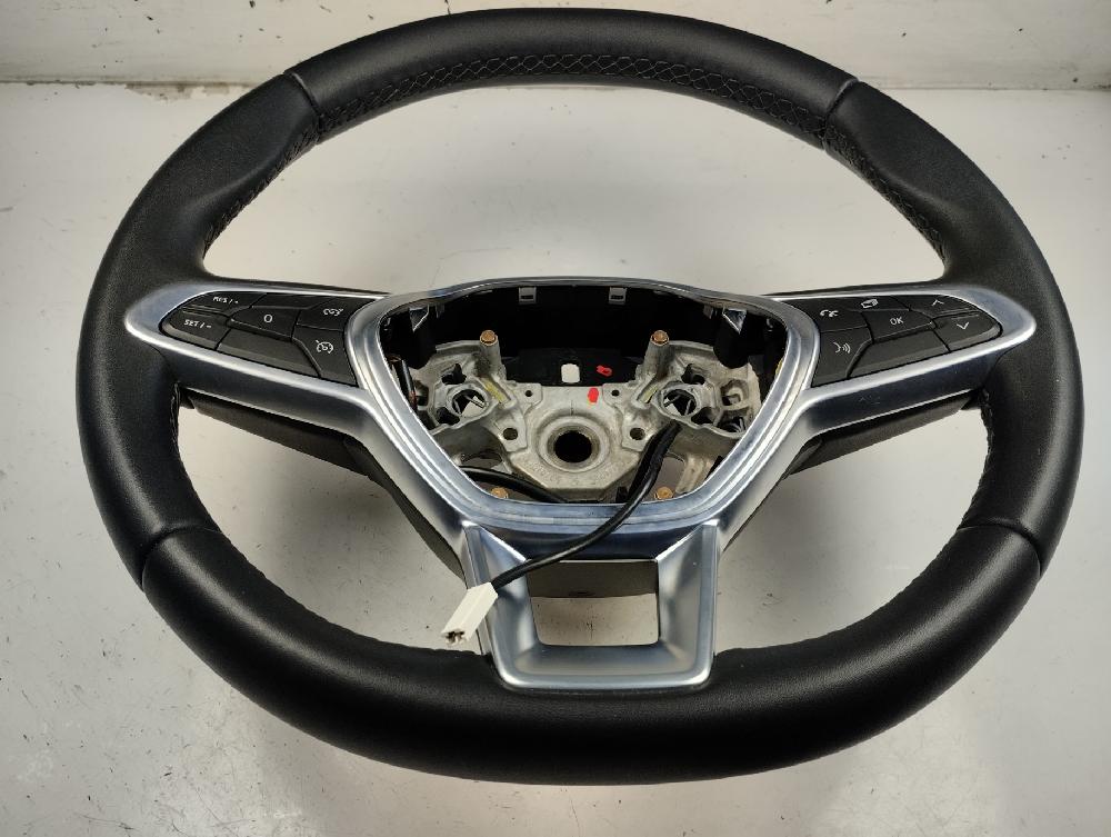 VOLANTE RENAULT CLIO 2023 1.0 MT 101CV