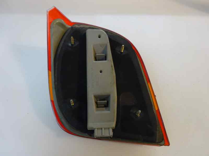 PILOTO TRASERO DERECHO FORD FIESTA 1996 1.3 MT 60CV | 44KW