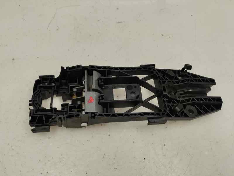 SOPORTE MANETA EXTERIOR DELANTERA DERECHA SEAT ATECA 2.0 TDI MT 4DRIVE 150CV