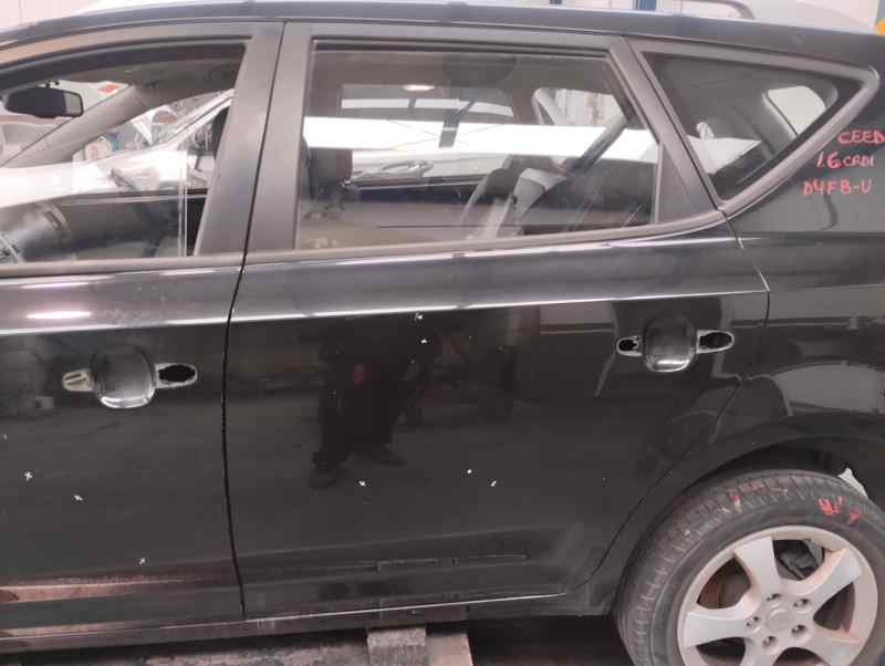 PUERTA TRASERA IZQUIERDA KIA CEED 1.6 MT 116CV | 85KW