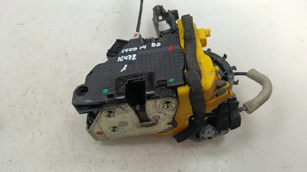 CERRADURA PUERTA DELANTERA DERECHA KIA CEED 1.4 MT 90CV | 66KW