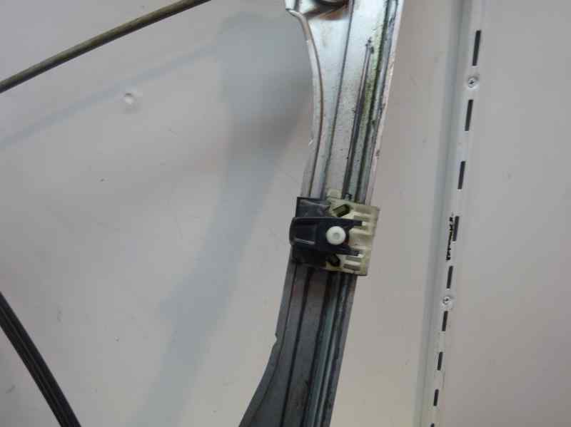 ELEVALUNAS DELANTERO IZQUIERDO RENAULT CLIO 1.5 DCI MT 60CV
