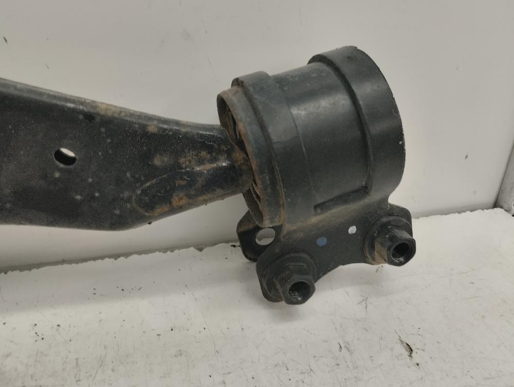 BRAZO SUSPENSION INFERIOR DELANTERO DERECHO FORD CMAX 1.8 MT 115CV