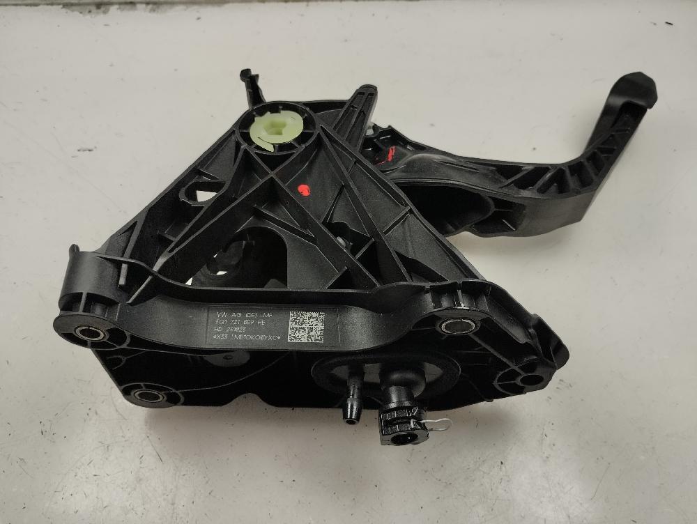 PEDAL EMBRAGUE SEAT LEON 1.5 130CV MT