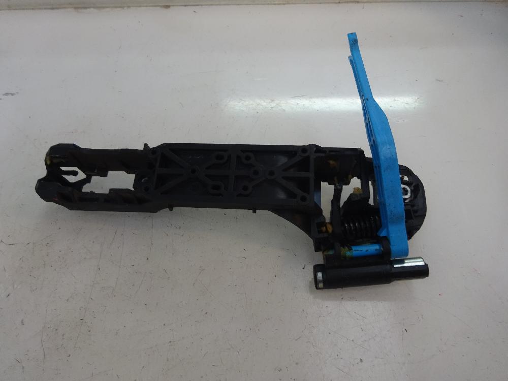 SOPORTE MANETA EXTERIOR PUERTA TRASERA IZQUIERDA TOYOTA YARIS 1.0 MT 69CV