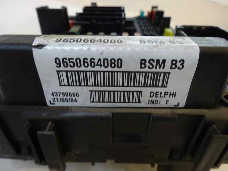 CAJA RELES FUSIBLES PEUGEOT 206 1.4 MT 90CV