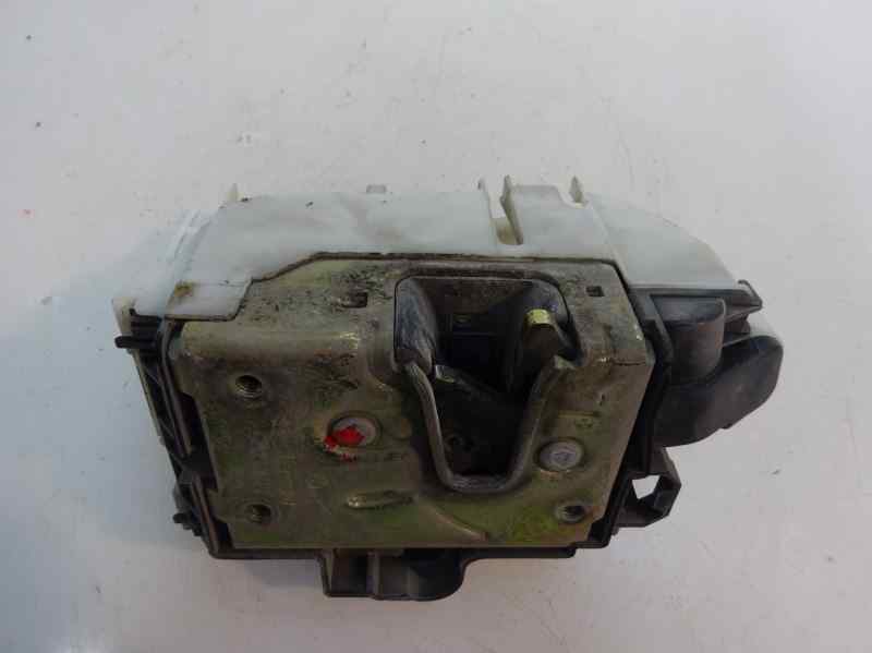CERRADURA PUERTA DELANTERA DERECHA VOLKSWAGEN GOLF 1.6 MT 100CV