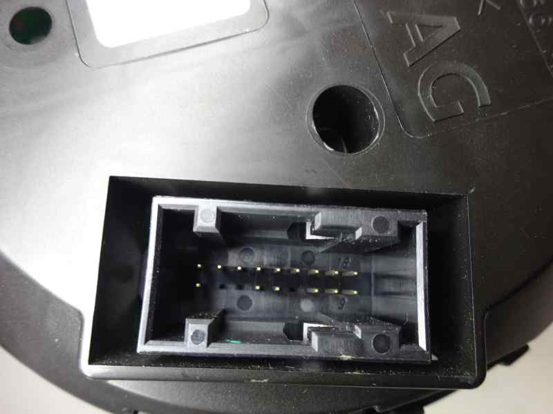 CUADRO INSTRUMENTOS AUDI A3 1.6 TDI MT 110CV