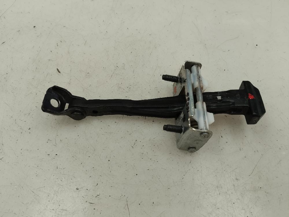 RETENEDOR PUERTA FORD KUGA 1.5 150CV | 110KW, GASOLINA, MT, ACCIONAMIENTO DELANTERO