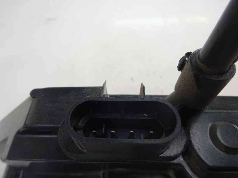 CERRADURA PUERTA DELANTERA DERECHA RENAULT MEGANE 1.5 DCI MT 101CV