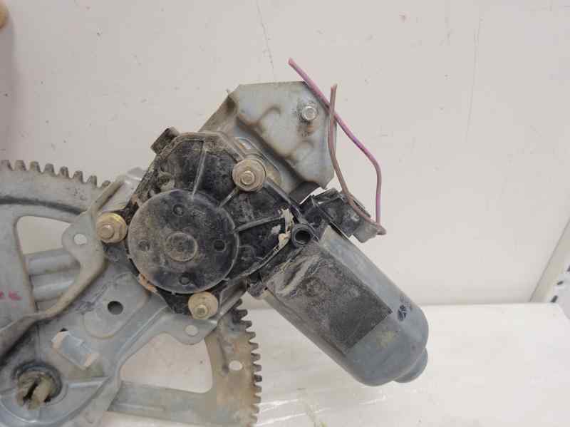 ELEVALUNAS DELANTERO DERECHO PEUGEOT 205 1.8 MT D 59CV