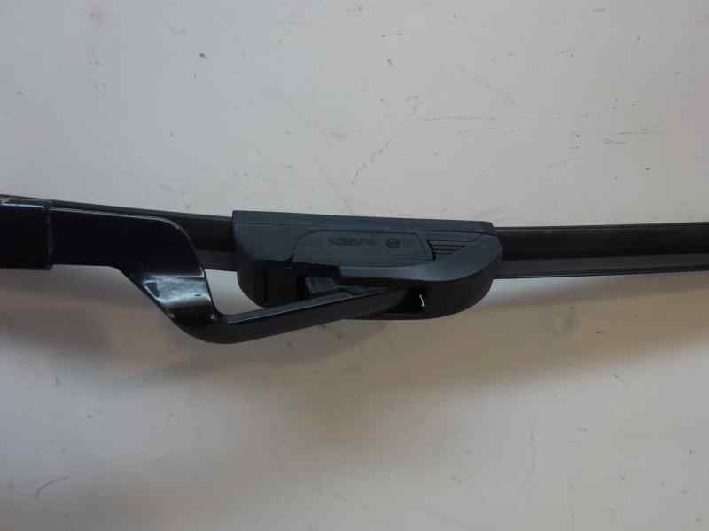 BRAZO LIMPIA DELANTERO DERECHO TOYOTA PRIUS 1.8CVT 99CV