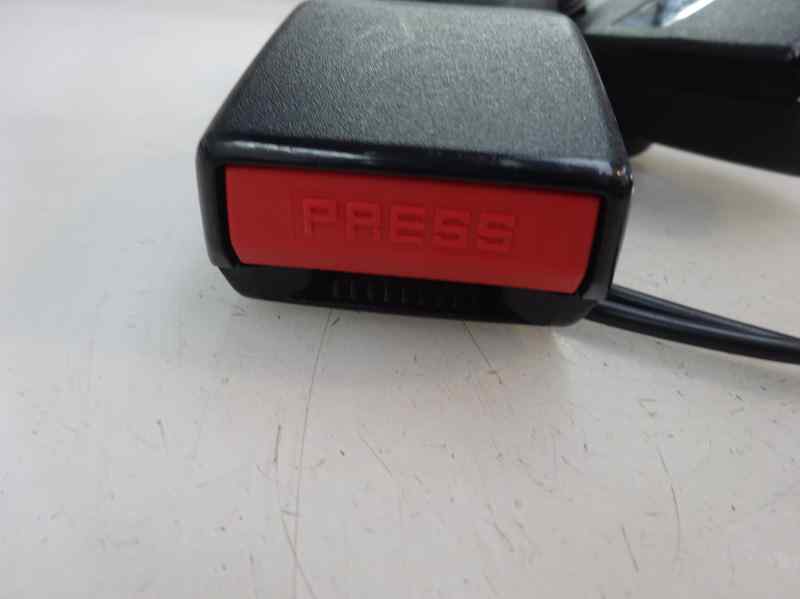 ANCLAJE CINTURON TRASERO DERECHO CITROEN C4 2009 1.6 HDI MT 90CV