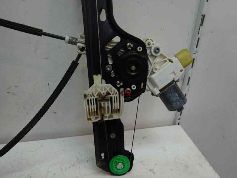 ELEVALUNAS DELANTERO DERECHO BMW SERIE 1 2.0 MT 122CV | 90KW