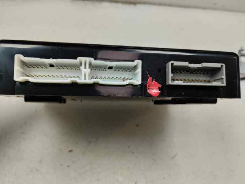 CAJA RELES FUSIBLES HYUNDAI IX35 2.0 CRDI MT 4WD 136CV