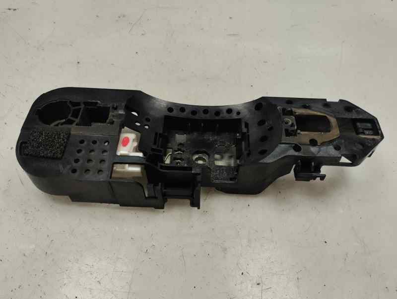 SOPORTE MANETA EXTERIOR PUERTA TRASERA DERECHA RENAULT MEGANE 2015 1.2 TCE MT 115CV