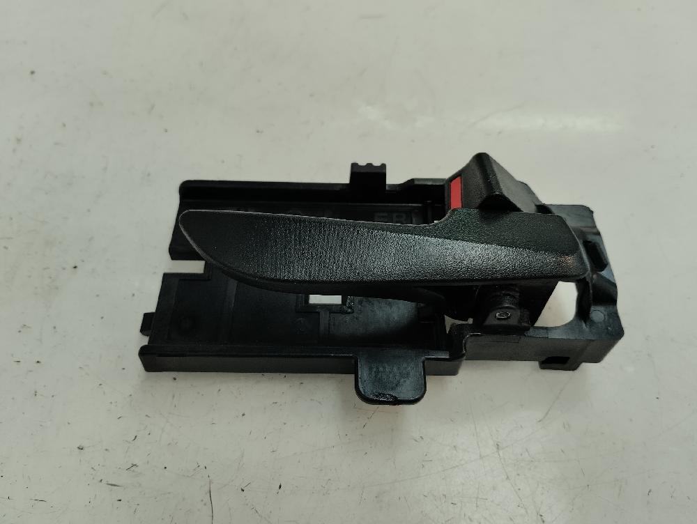 MANETA INTERIOR DELANTERA DERECHA HYUNDAI I10 1.0 MT 67CV | 49KW