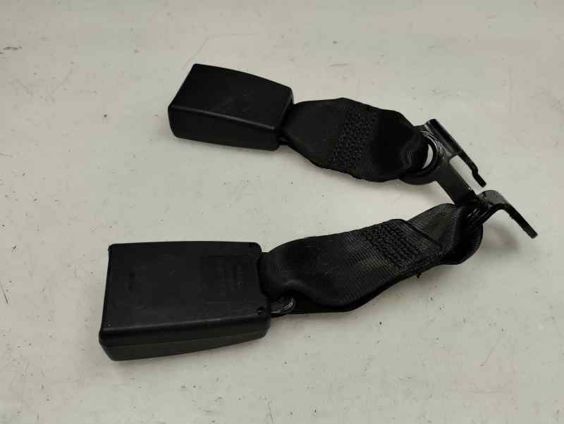 ANCLAJE CINTURON TRASERO IZQUIERDO CITROEN C3 1.1 MT 60CV