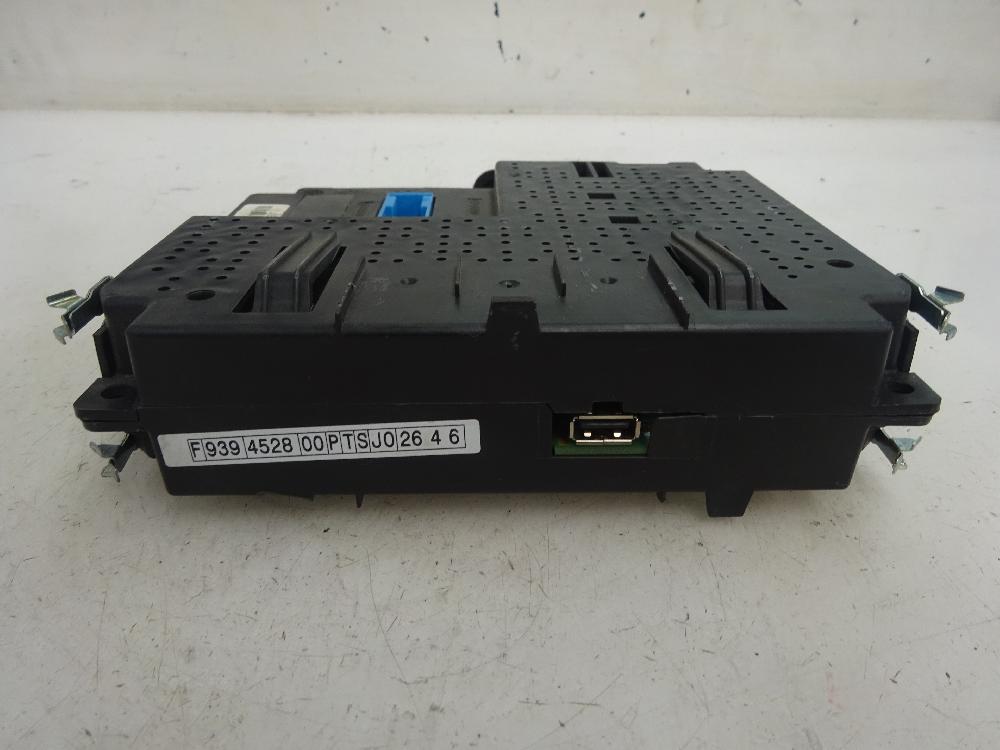 CAJA RELES FUSIBLES ALFA ROMEO 159 1.9 JTDM MT 150CV