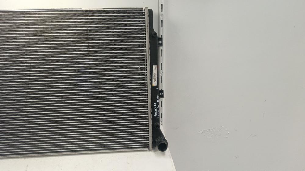 RADIADOR AGUA VOLKSWAGEN PASSAT 2.0 TDI DSG 140CV | 103KW