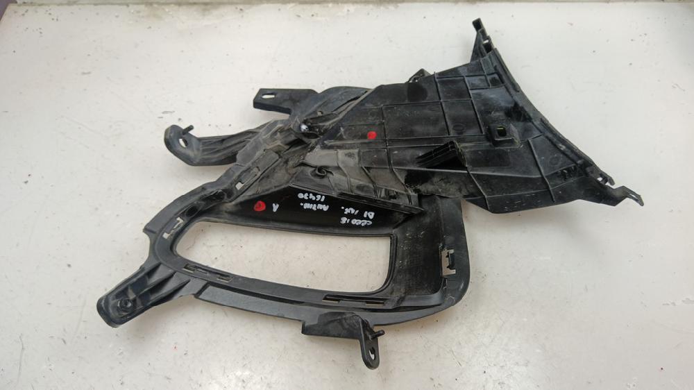 REJILLA PARAGOLPES IZQUIERDA KIA CEED 1.6 CRDI DCT 136CV