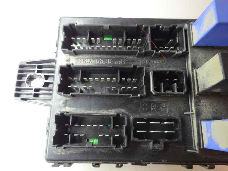 CAJA RELES FUSIBLES HYUNDAI SANTA FE 2.0 CRDI MT 112CV | 82KW