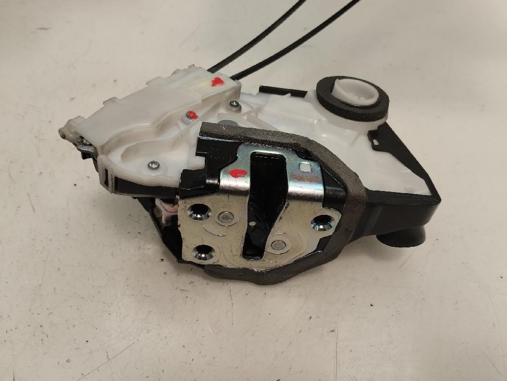 CERRADURA PUERTA DELANTERA DERECHA TOYOTA YARIS 1.5 MT 106CV