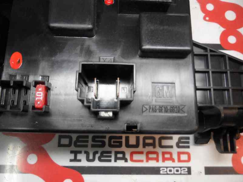 CAJA RELES FUSIBLES OPEL ASTRA 2.0 CDTI MT 165CV