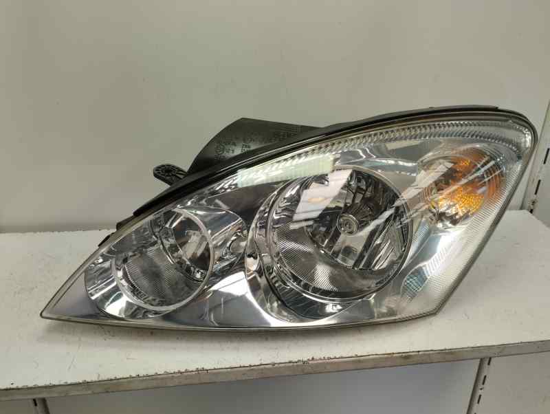 FARO IZQUIERDO KIA CEED 1.6 MT 116CV | 85KW