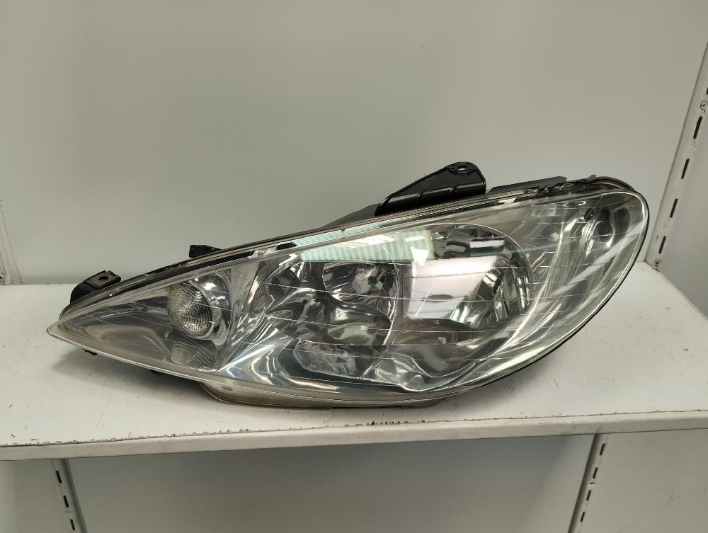 FARO IZQUIERDO PEUGEOT 206 1.6 MT 110CV