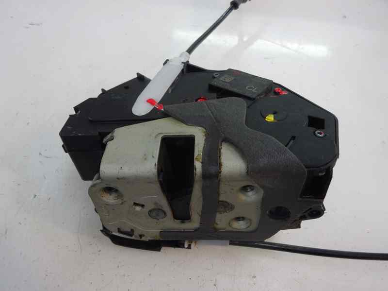 CERRADURA PUERTA DELANTERA DERECHA FORD FIESTA 2016 1.25 MT 82CV