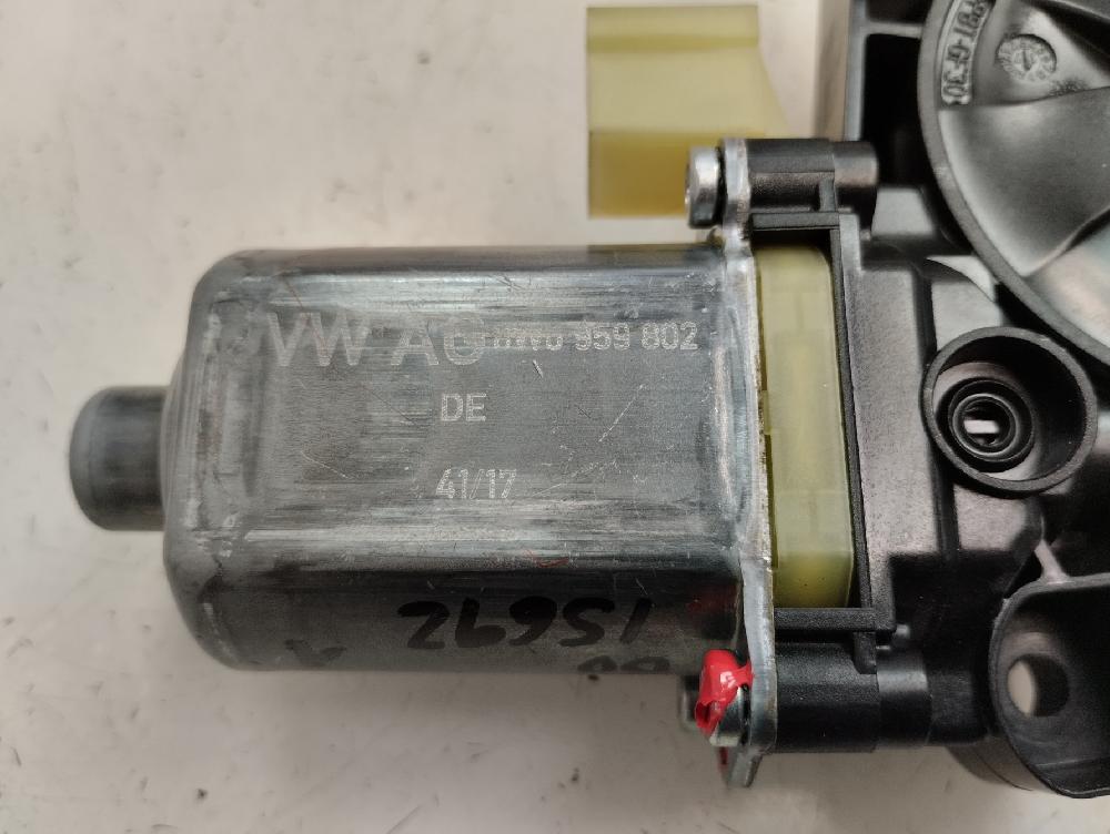 MOTOR ELEVALUNAS DELANTERO DERECHO AUDI A4 2.0 TDI MT 150CV
