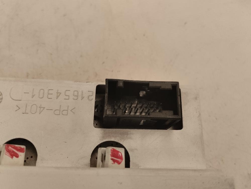 PANTALLA MULTIFUNCION PEUGEOT 206 1.4 HDI MT 68CV