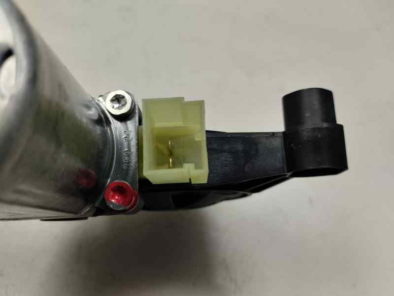MOTOR ELEVALUNAS DELANTERO DERECHO SEAT LEON 1.0 115CV MT