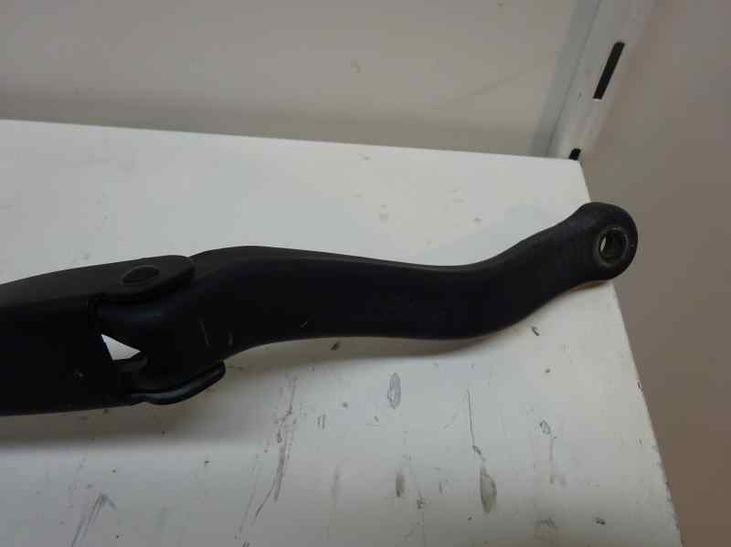 BRAZO LIMPIA DELANTERO DERECHO OPEL CORSA 1.3 CDTI MT 75CV