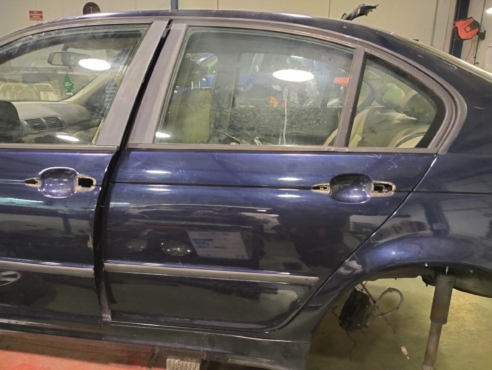 PUERTA TRASERA IZQUIERDA BMW SERIE 3 1.9 318I MT 118CV